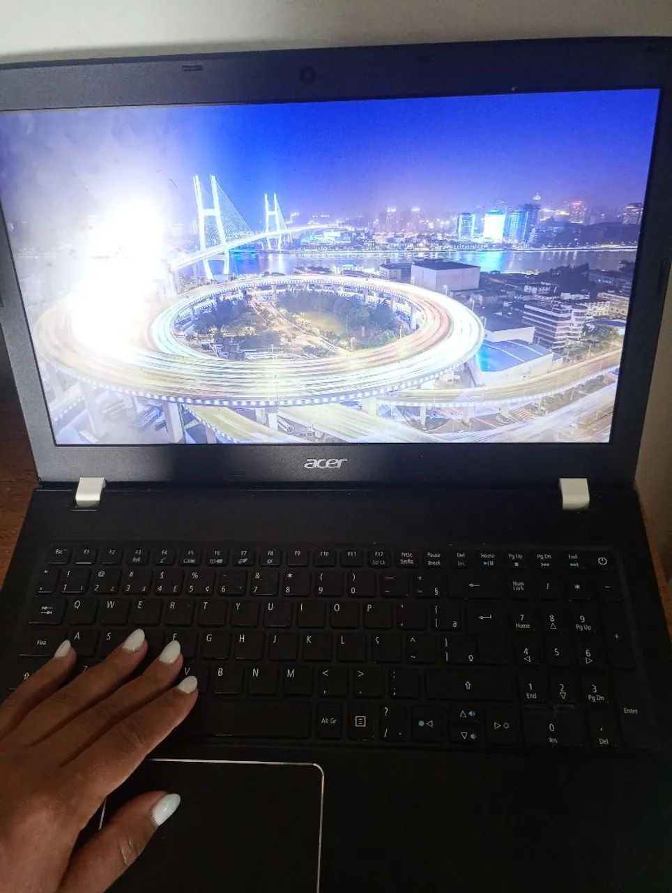 Ofereço-me para serviço administrativo 