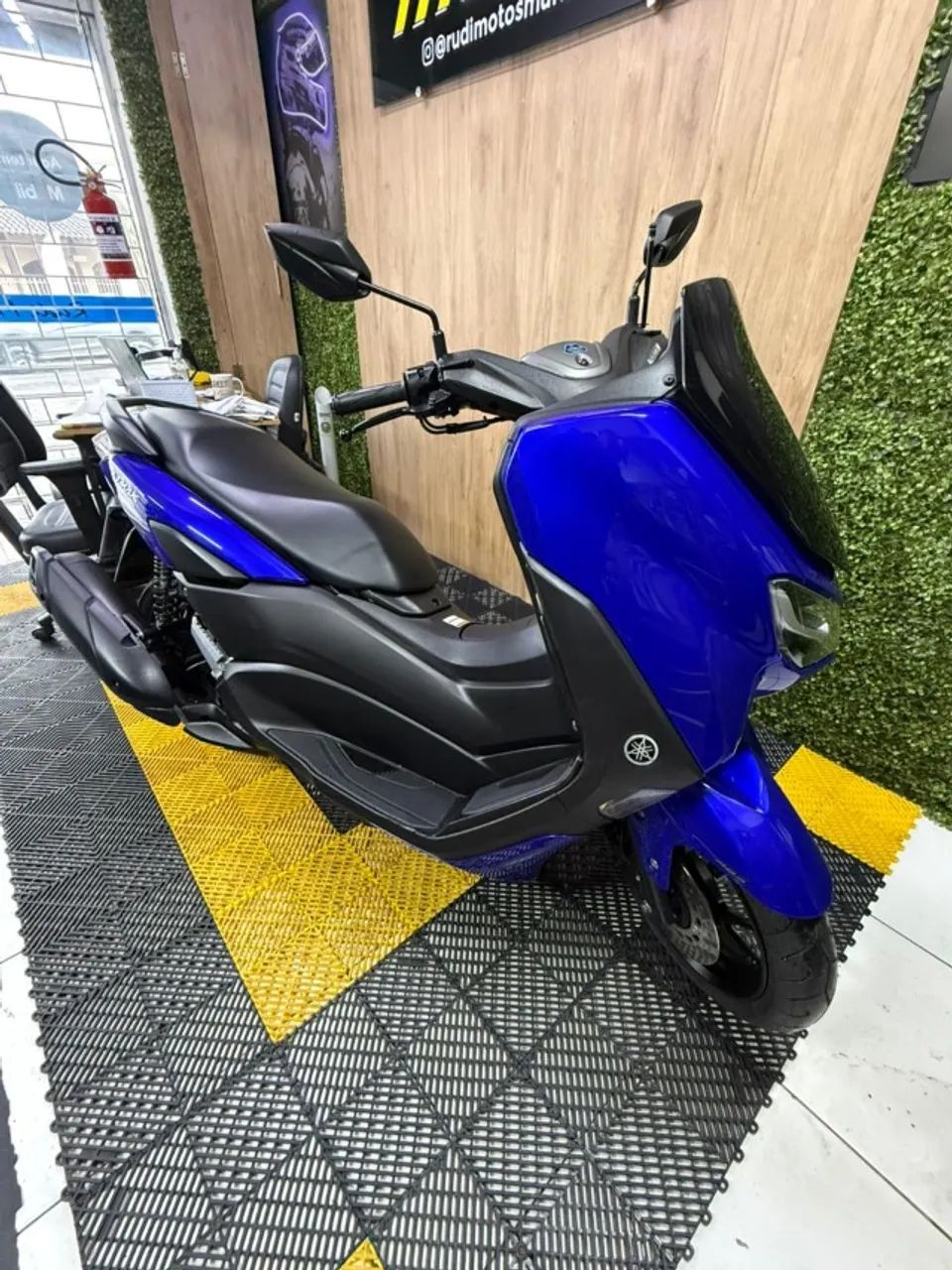 YAMAHA NMAX 160  - Foto 4