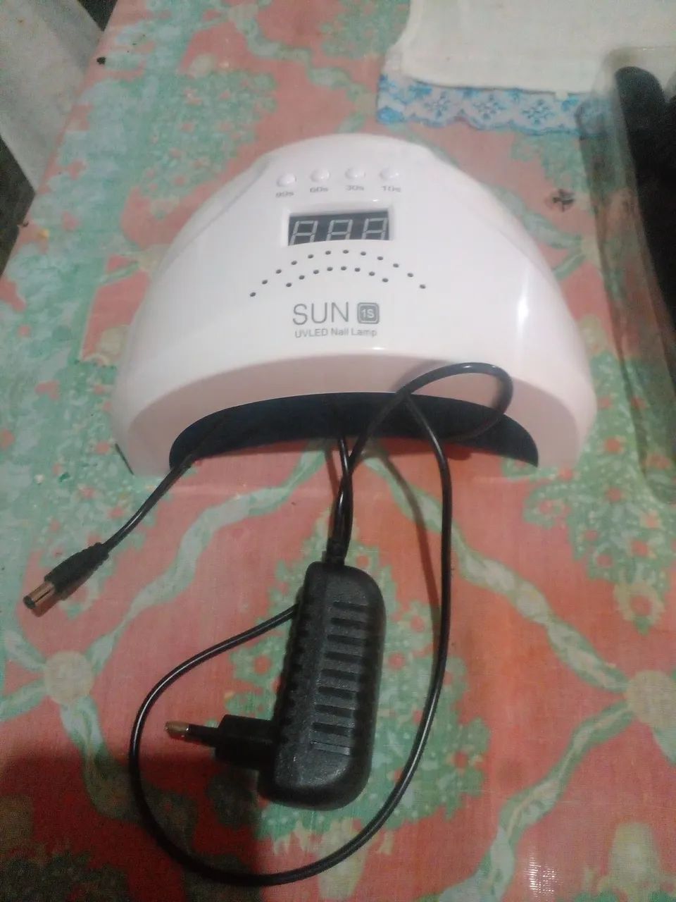 Cabine e maquina de lixa 