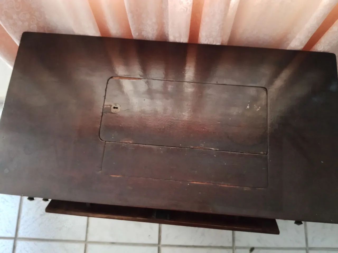 Vendo máquina de costura - Foto 4