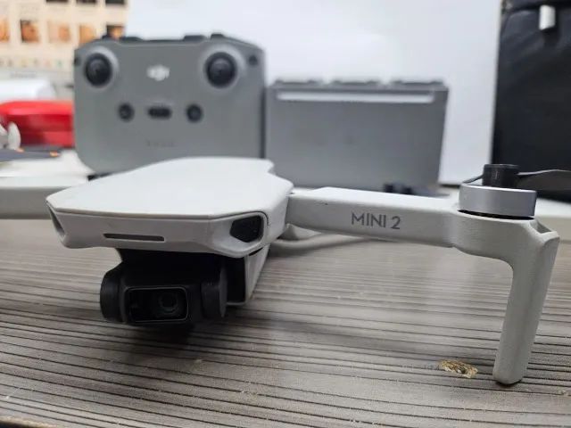 Drone DJI Mini 2 Completo, Completo com 3 Baterias - Foto 2