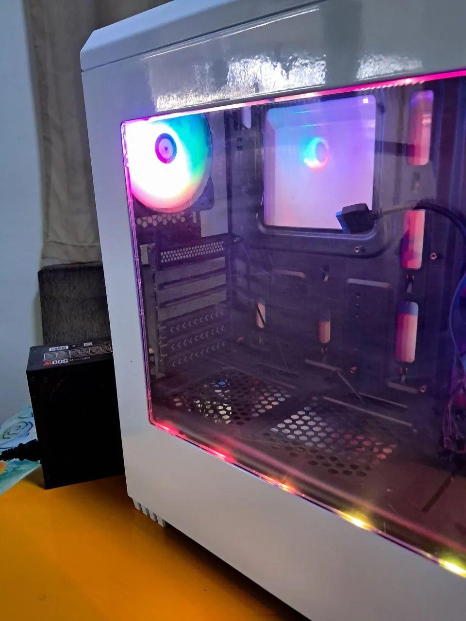 Um cabinete  - Foto 3