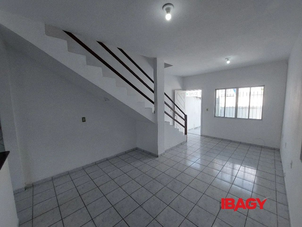 Excelente Casa 3 dormitório(s) em Ponte do Imaruim - Palhoça - Foto 4
