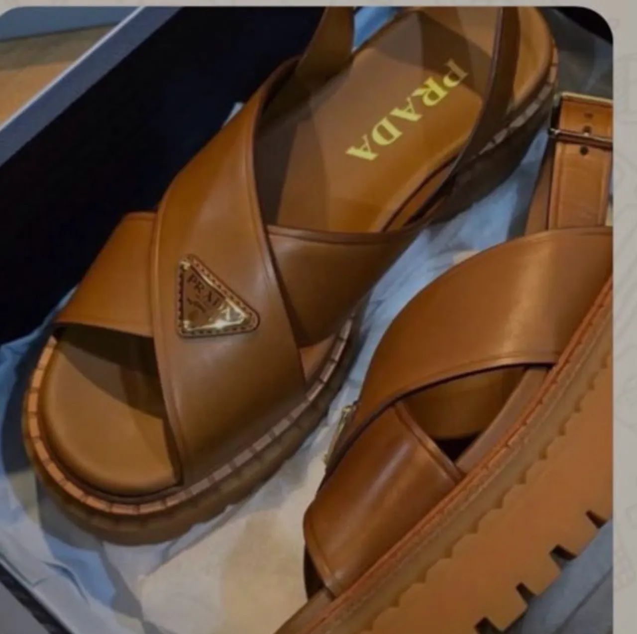 Papete salto Prada