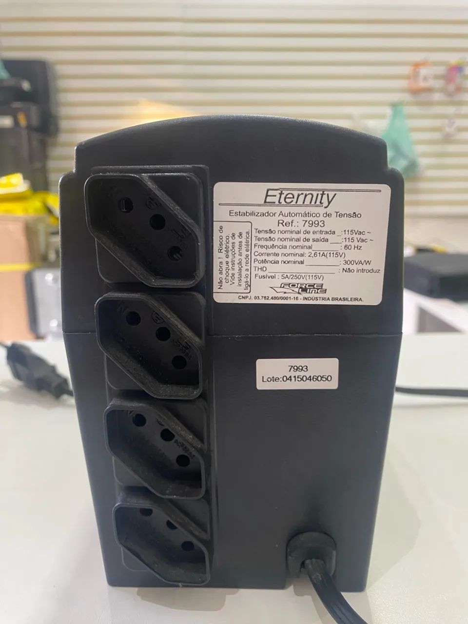 Estabilizador Force Line 300VA ** FUNCIONANDO PERFEITAMENTE**  - Foto 2