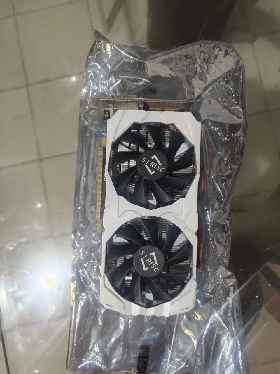 Vendo ou Troco RX580