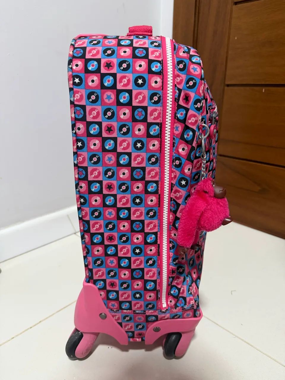 Mochila de rodinhas Escolar Kipling  - Foto 4