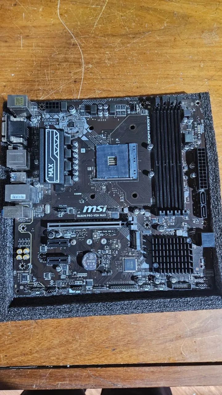 Placa-Mãe MSI B450M PRO-VDH MAX - Socket AM4 (Perfeito Estado  - Foto 2