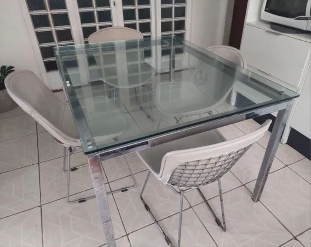 Mesa de vidro com 4 cadeiras - Foto 2
