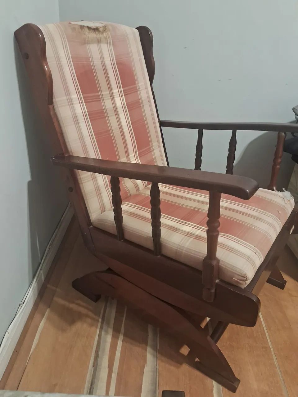 Poltrona /Cadeira de balanço Vintage
