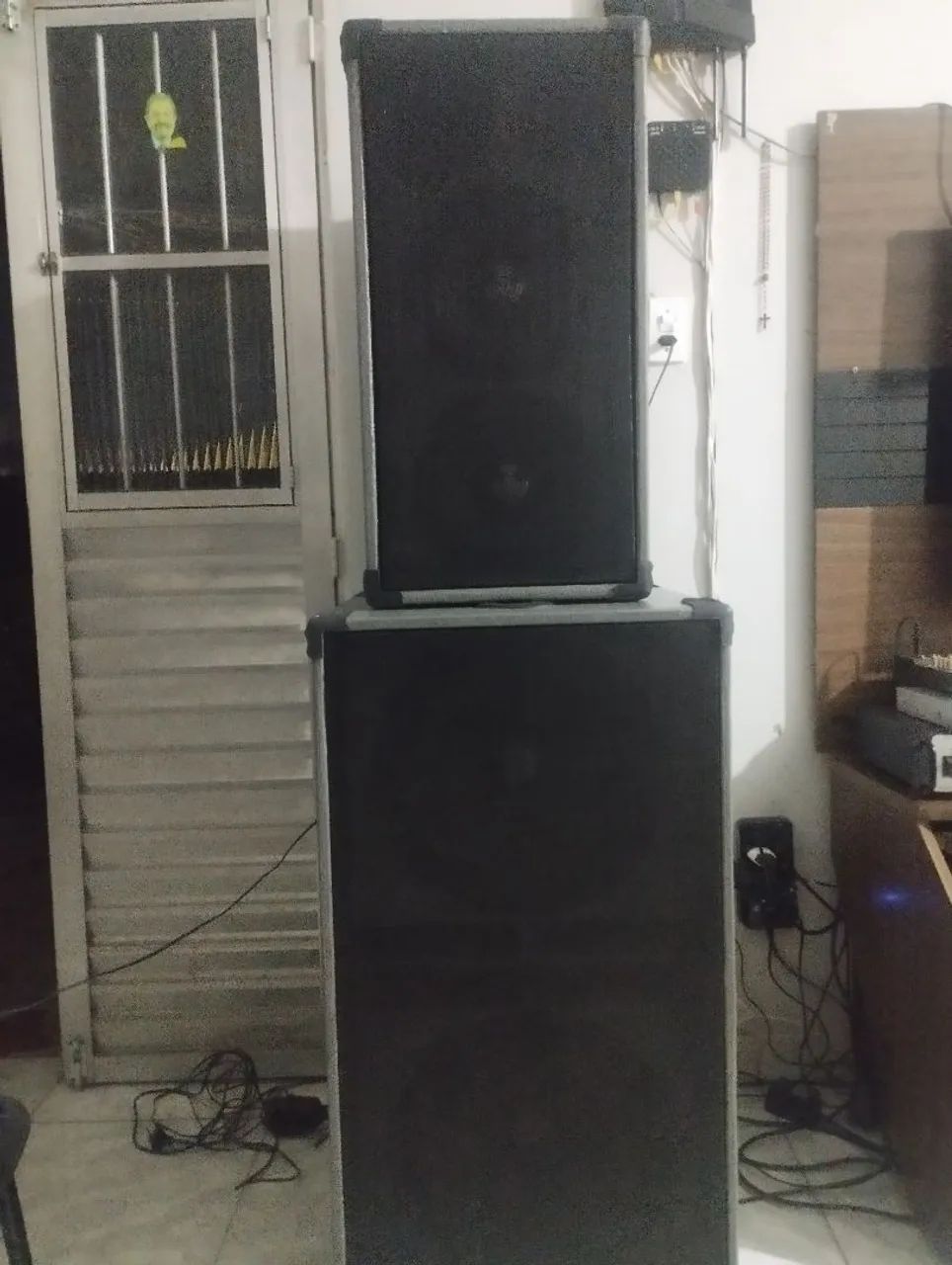 Caixa de Som Dupla Oversound de Baiana / Woofer (Excelente Estado) - Foto 2