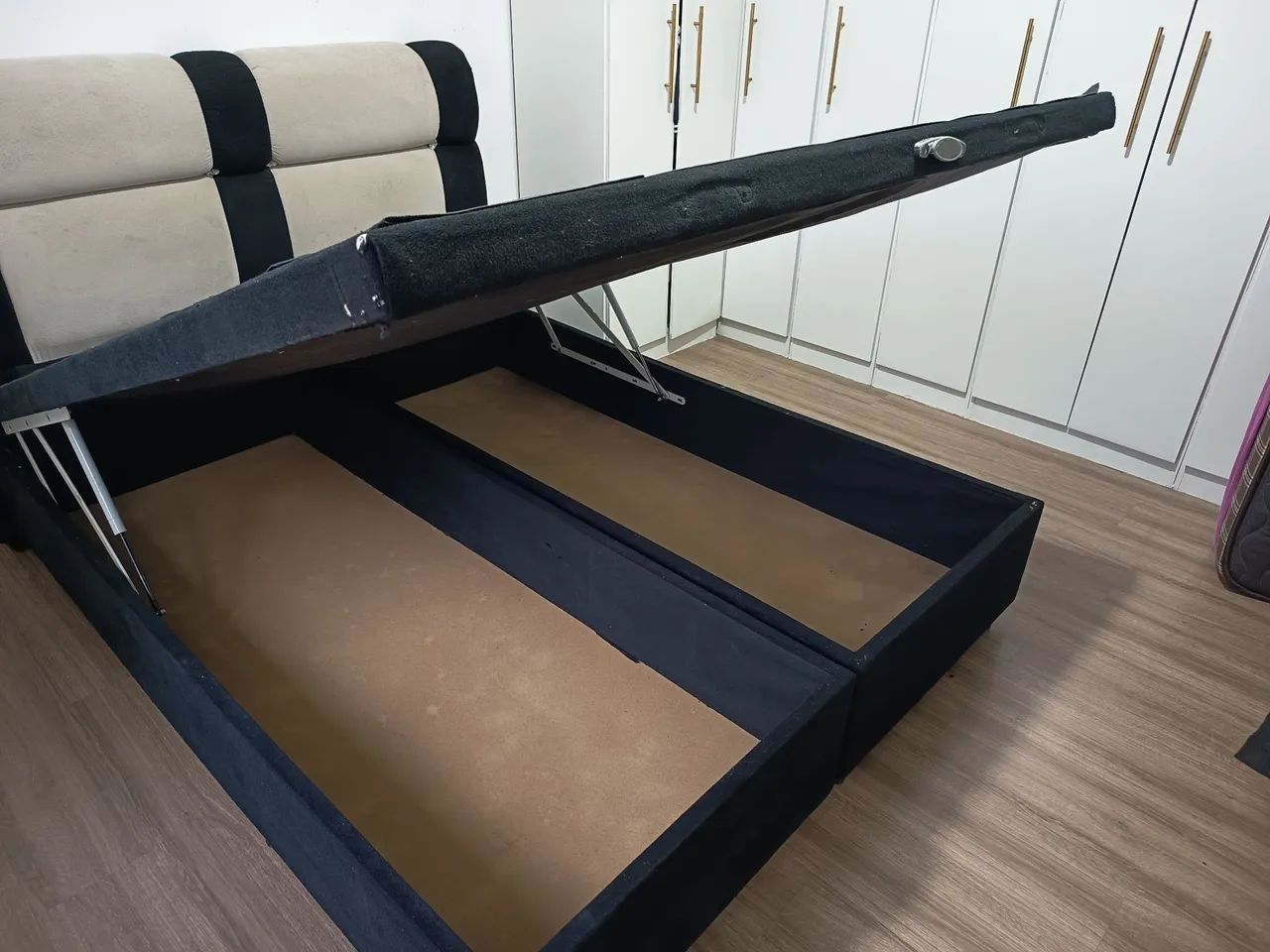 Cama box baú Queen com cabeceira  - Foto 2