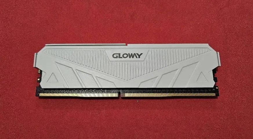 MEMORIA RAM 8GB GLOWAY 3200MHZ 