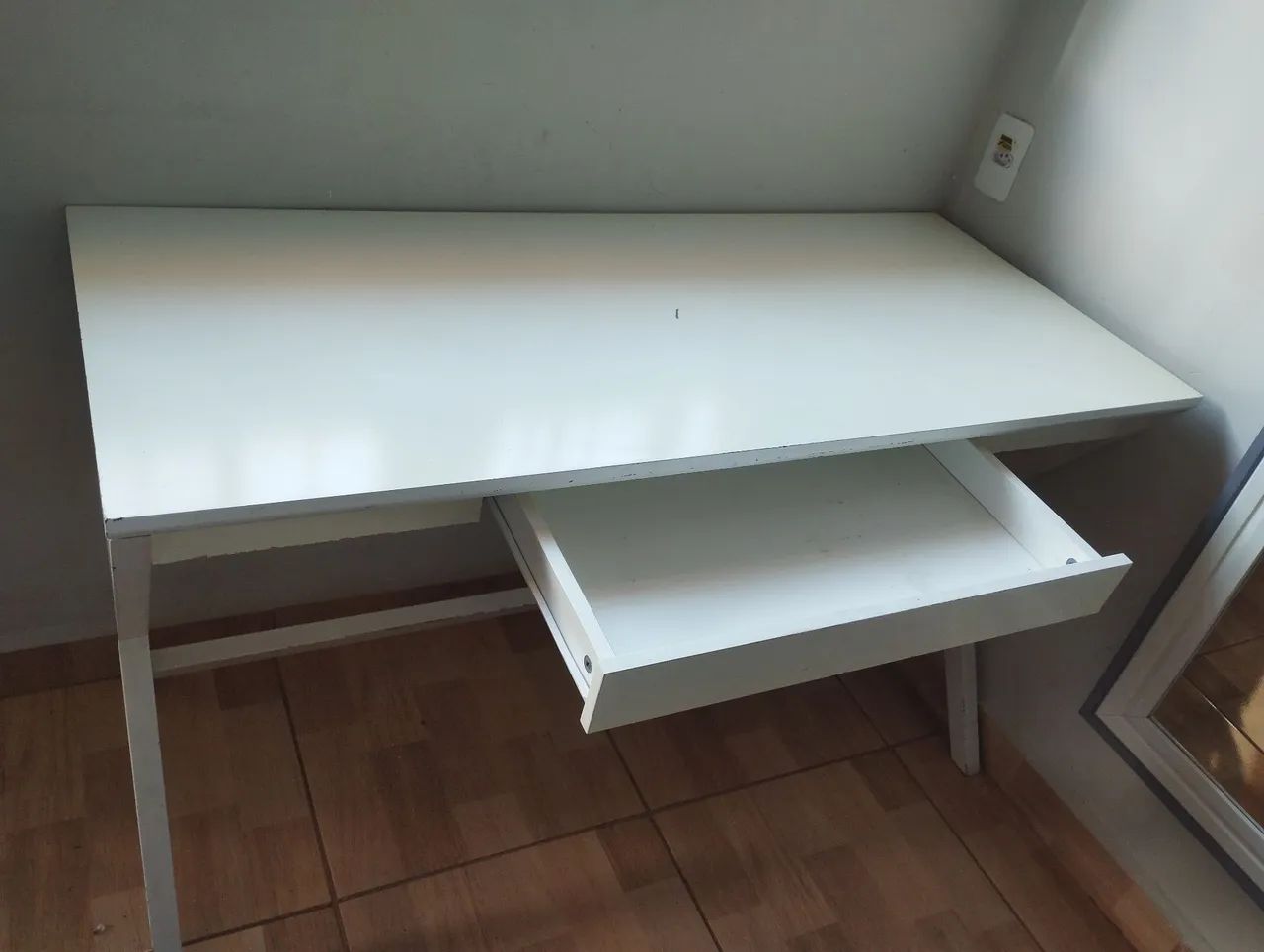 Escrivaninha // Mesa de estudo - Foto 2