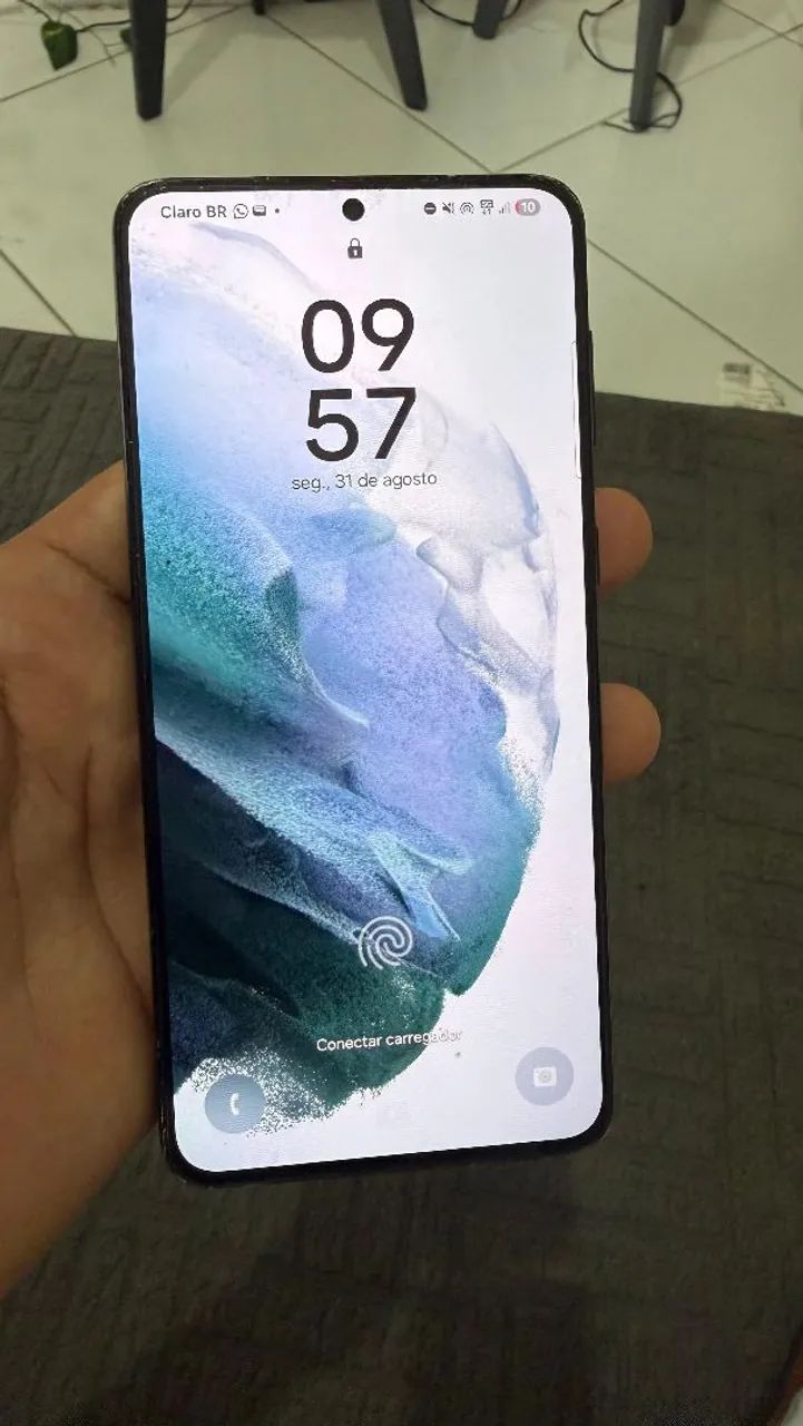 Samsung s21 plus 