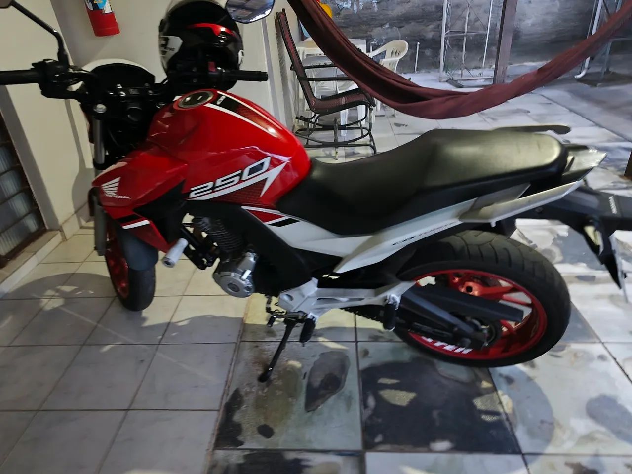HONDA CB TWISTER 250  - Foto 2