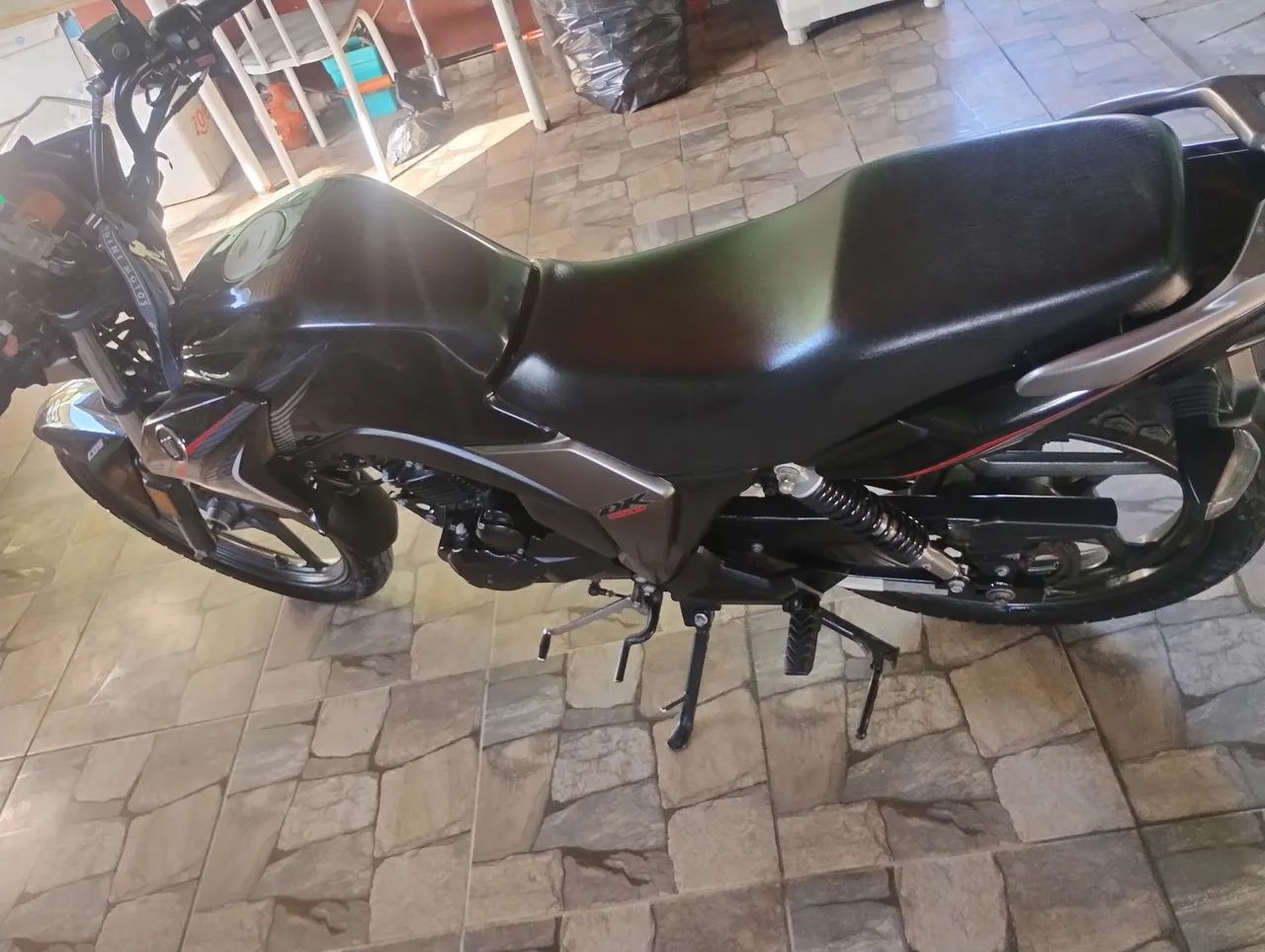 DK 150cc Suzuki  - Foto 2
