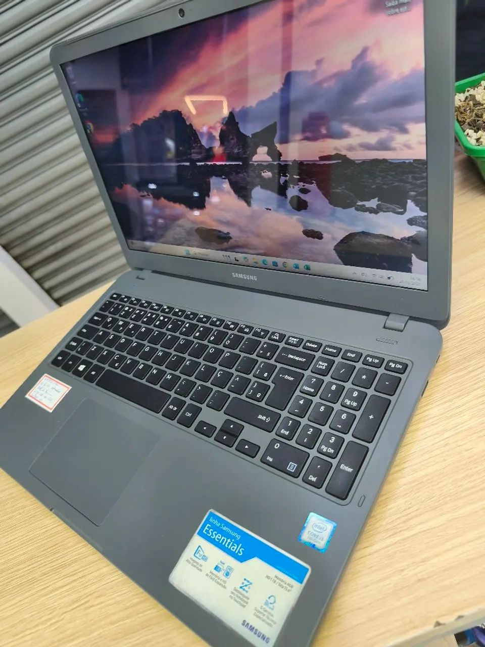 Notebook Samsung NP350xaa i3-7gen - Foto 5