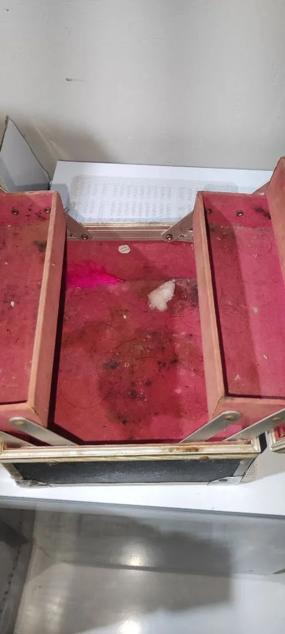 Maleta maquiagem Avon 130 anos - Foto 5