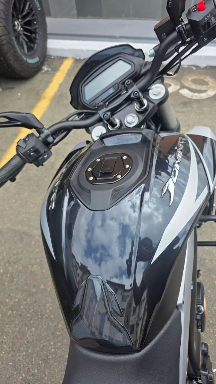 Bajaj Dominar 250 - Foto 5