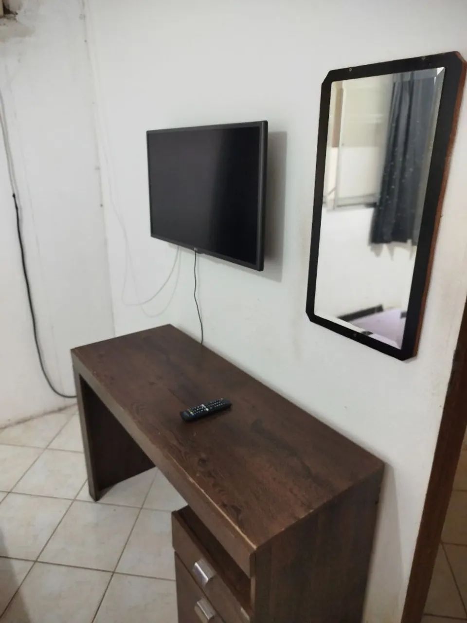 ALUGO UMA KITNET MOBILIA/ praiaJACARAÍPE * Direto com o proprietário  - Foto 5