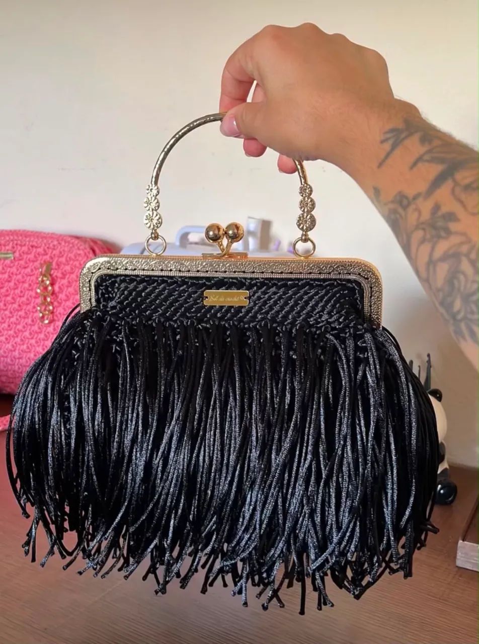 Bolsa Crochê, Franja. Preta - Foto 2
