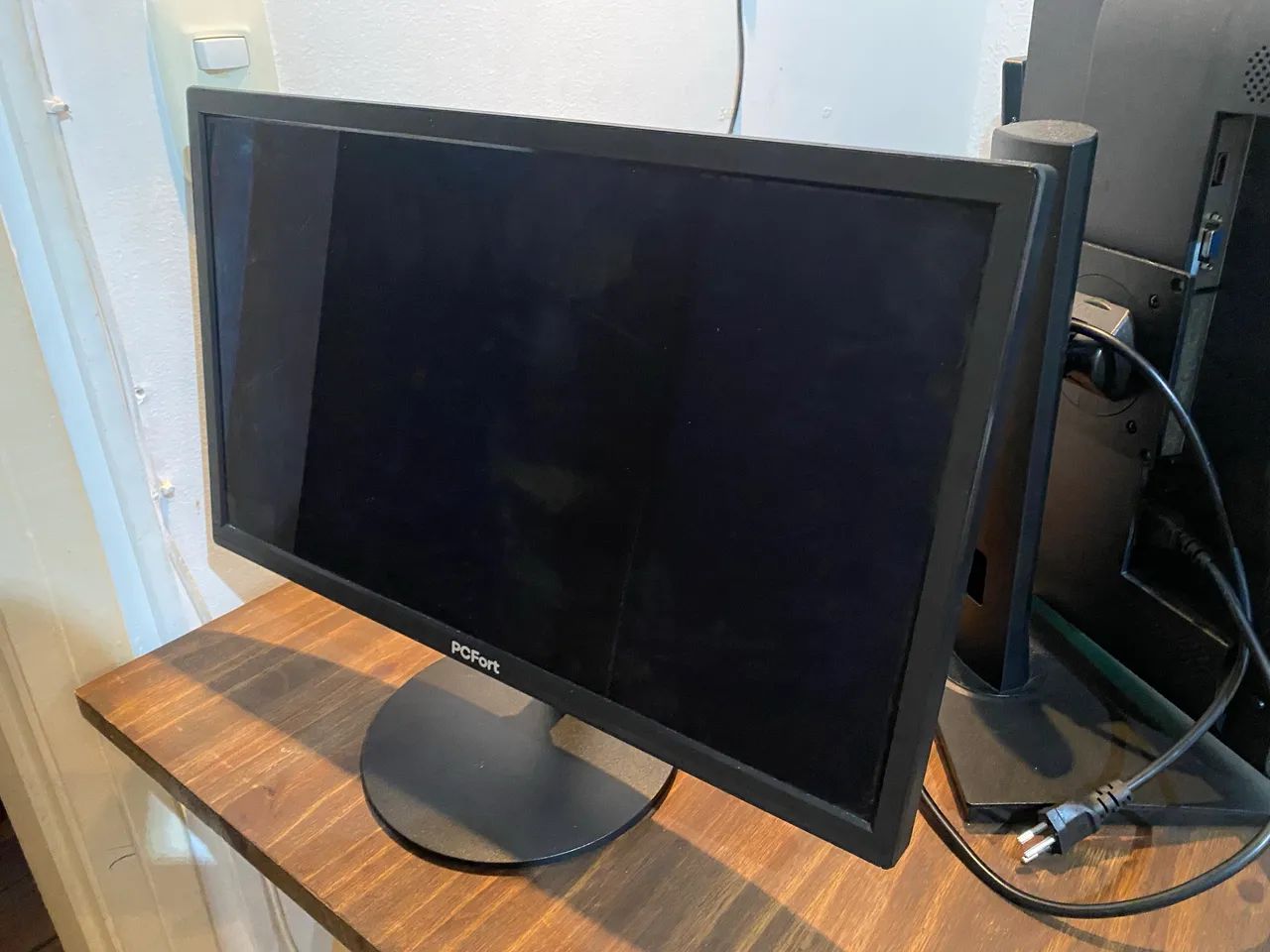Monitor PcFort 21?5