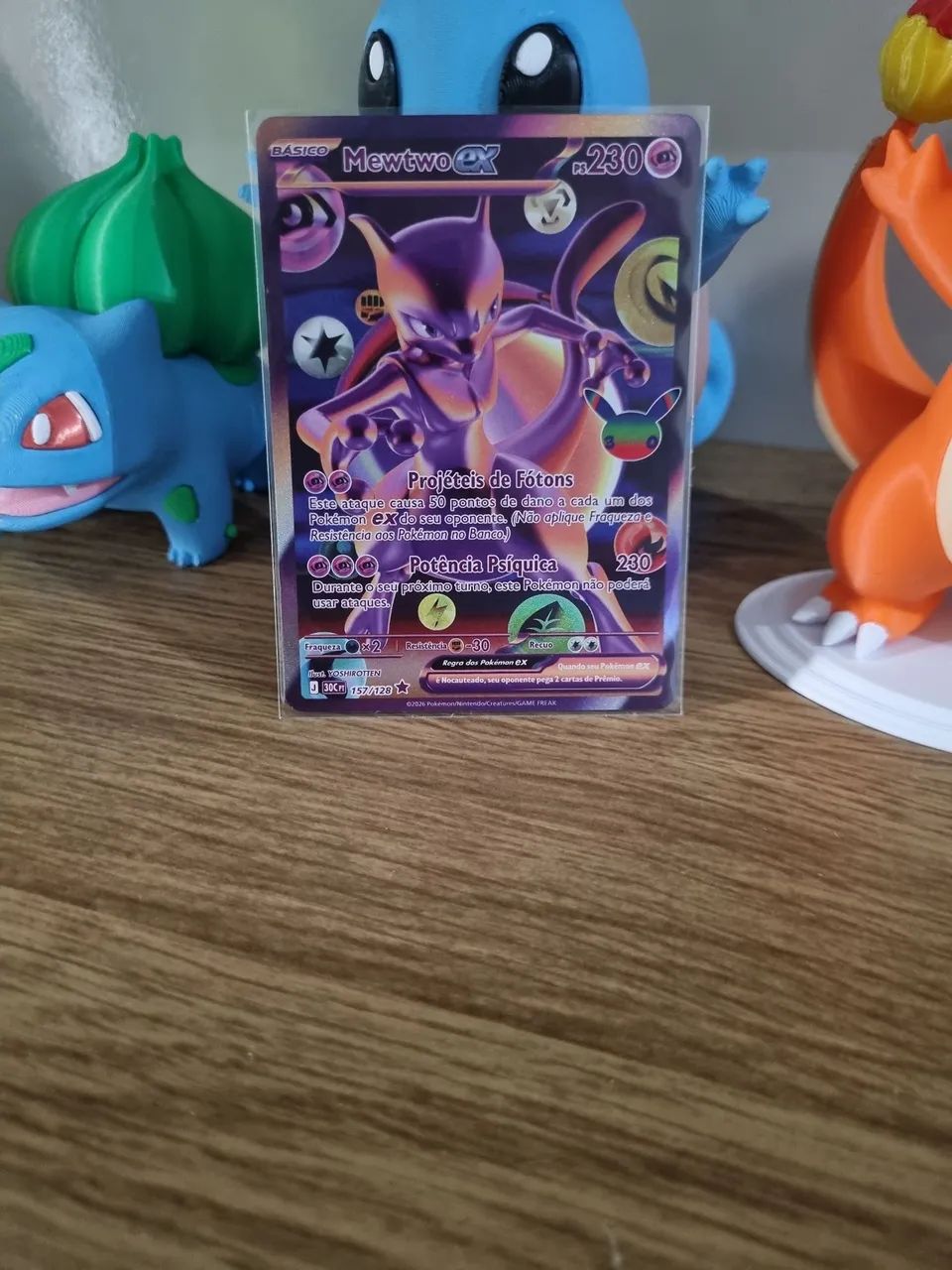 MEWTWO FUTURISTA.