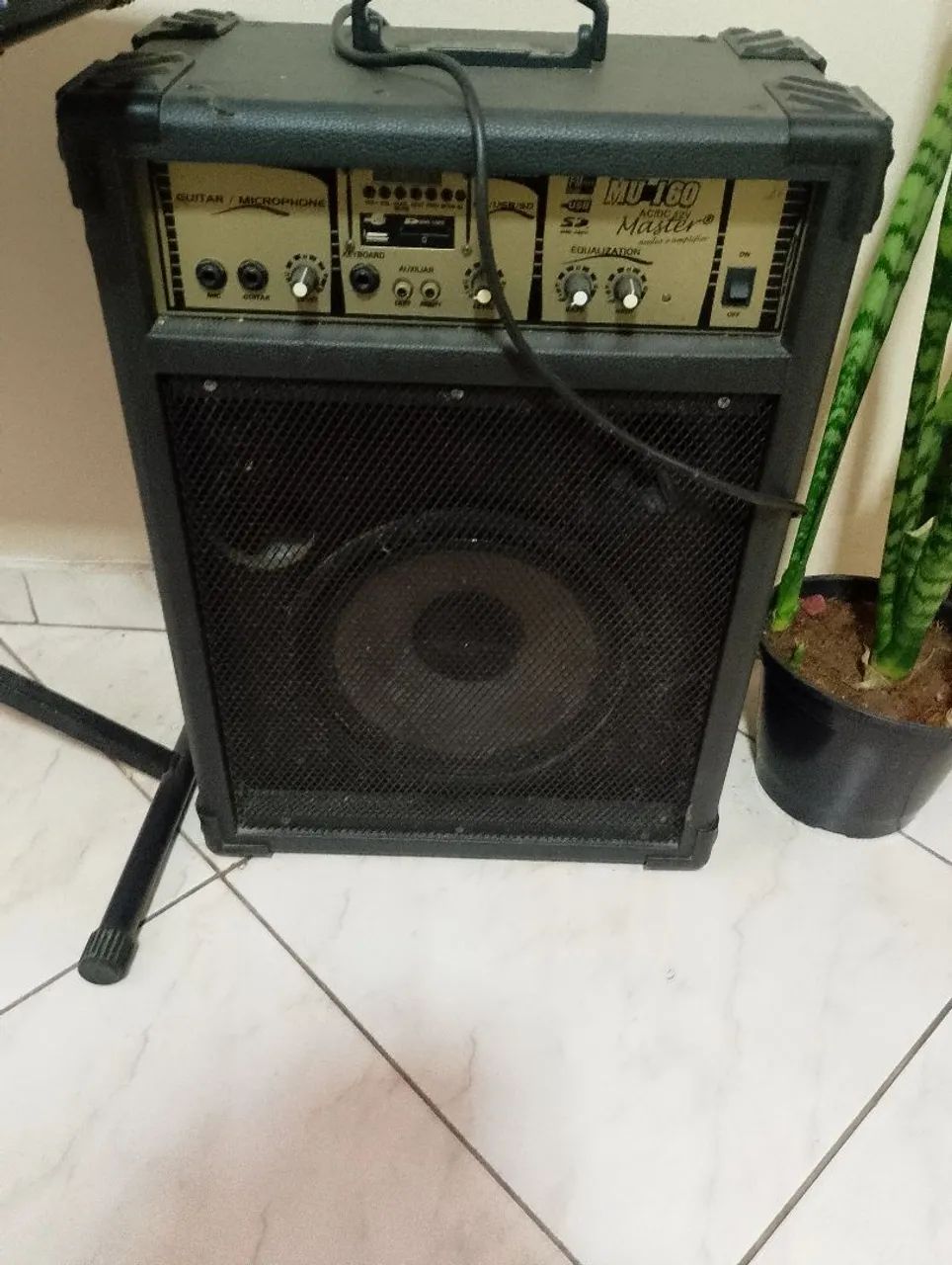 Caixa Acústica 