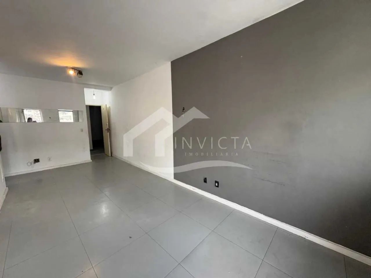 EXCELENTE OPORTUNIDADE DE QUARTO E SALA COM VAGA!! - Foto 5