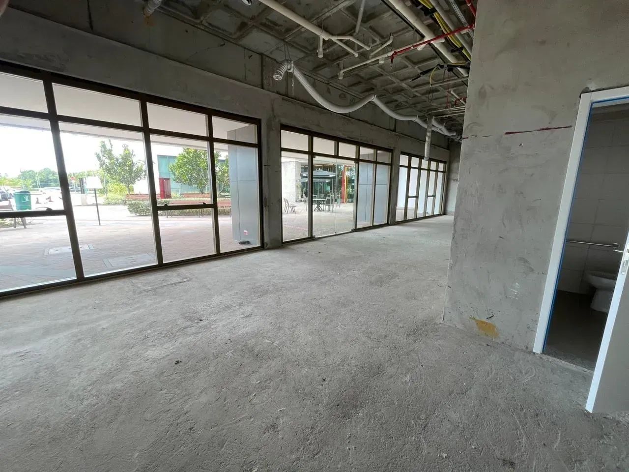 LOJA COMERCIAL NO PARQUE DO CAIS | 92 m² | 36 VAGAS ROTATIVAS - Foto 3