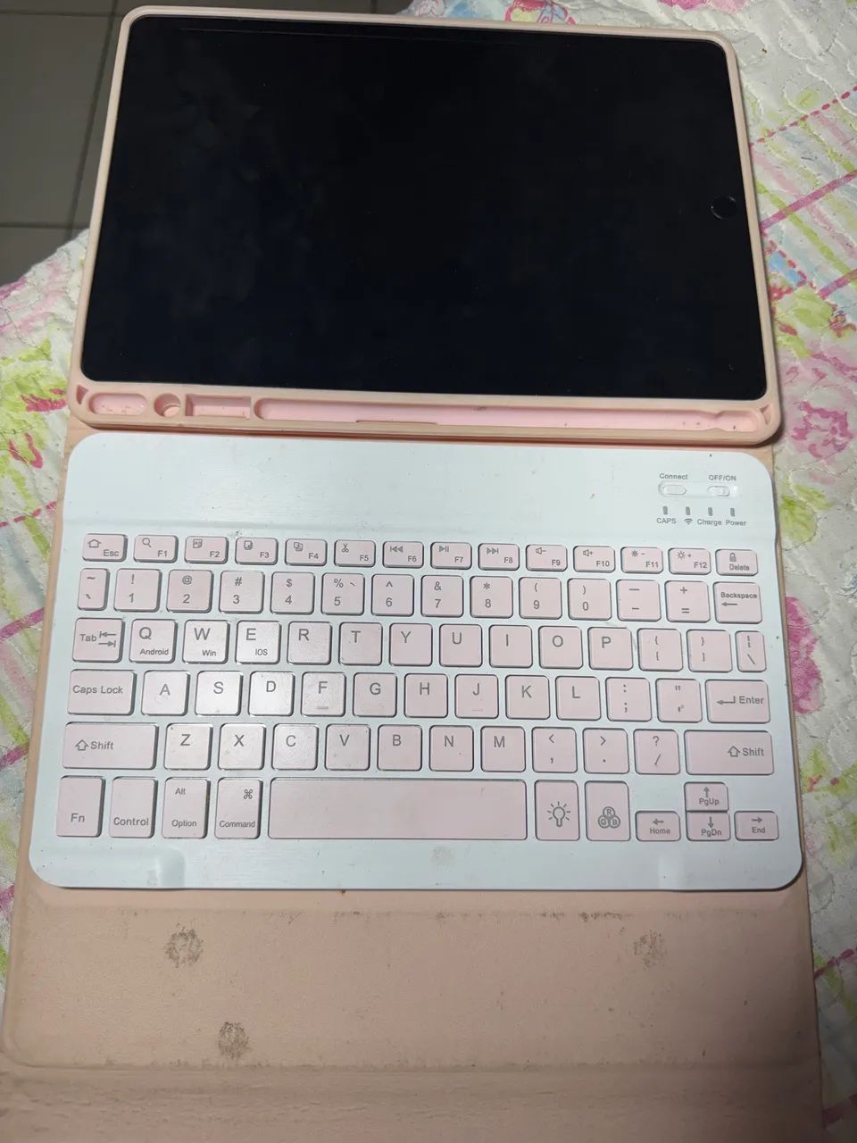 IPAD 9ª GERAÇÃO 256gb com capa e teclado - Foto 2