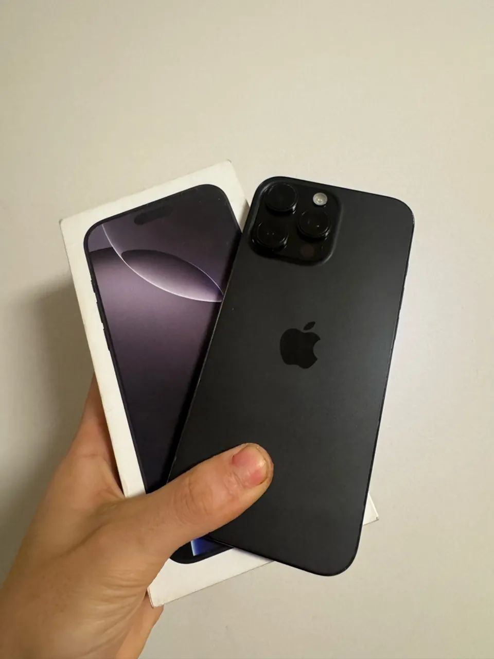 iPhone 16 Pro Max / 256GB / PRETO - Foto 2