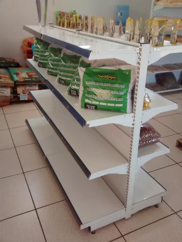 Gôndulas/prateleiras
