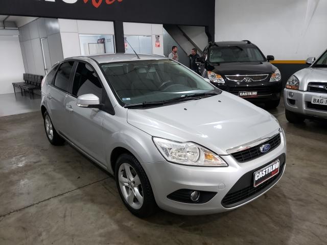Focus Hatch GLX 2.0 16V (Flex) 2011