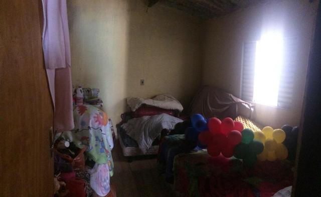 Vendo lote escriturado urgente com 2 moradias na 207 - Foto 5