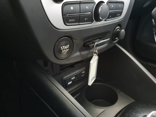 RENAULT FLUENCE 2.0 DYNAMIQUE PLUS 16V 2015 - Foto 8