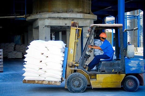 Vaga para operador de empilhadeira