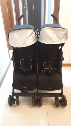 Carrinho de Bebê para Gêmeos Maclaren Twin Techno Black