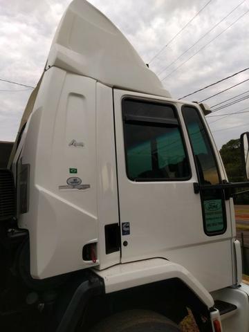 Ford Cargo 2422 cabina leito - Foto 5