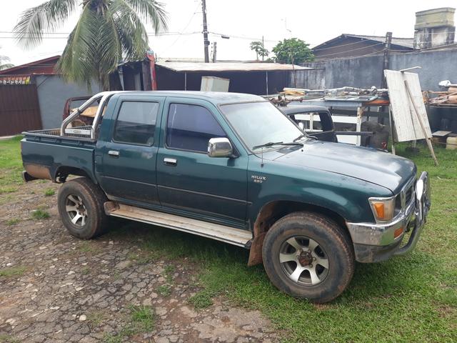 Vendo hyllux 2000/2001