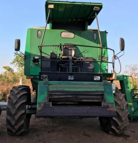 CA - 7200 - John Deere - 1999