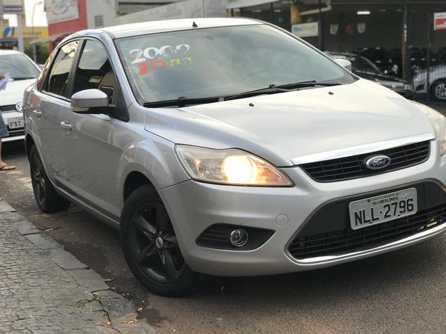 Ford Focus Sedan