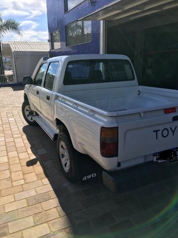 Hilux 2.8 4X4 DLX 2000/2001 - Foto 3