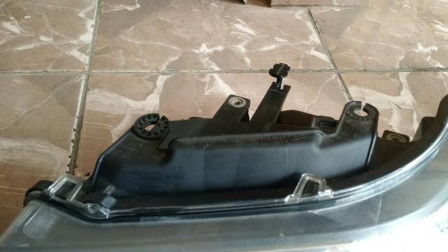 Farol esquerdo freelander sem xenon - Foto 2
