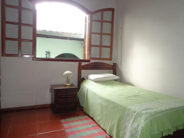 Excelente casa recuada em localização privilegiada. - Foto 15
