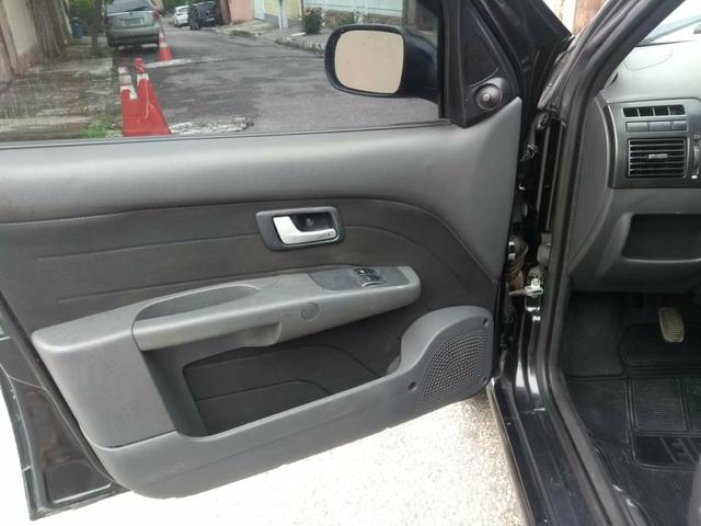 Fiat Siena ano 10/10 88 mil kilometros - Foto 18
