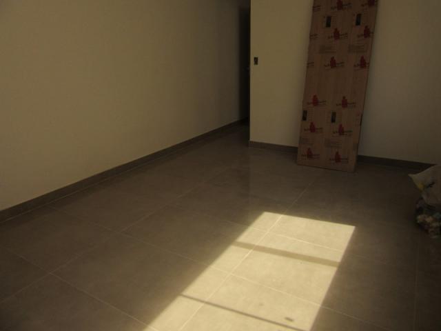 Lançamento no bairro Caiçara, prédio novo, 100% revestido com elevador! - Foto 5