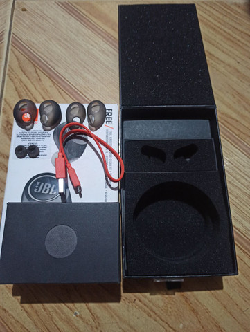 Fone JBL free bluetooth - Foto 6