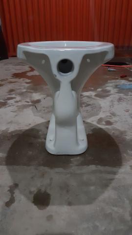 Vaso LOGASA seminovo top de beiral Largo (em estado de novo) - Foto 4